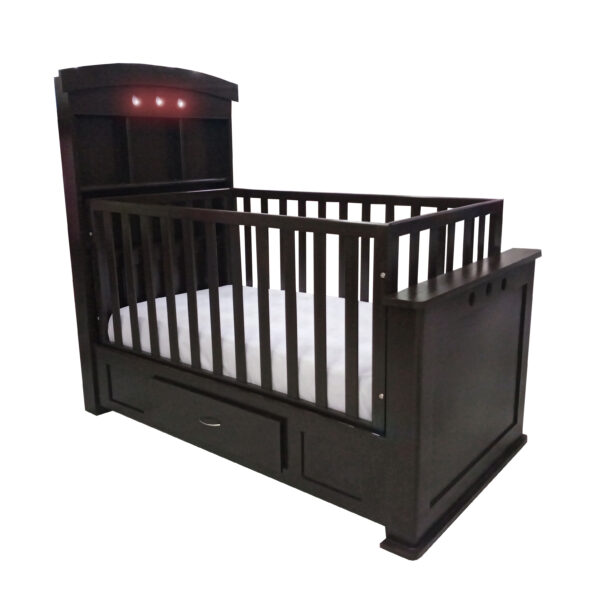 CUNA DE MADERA CON LUZ